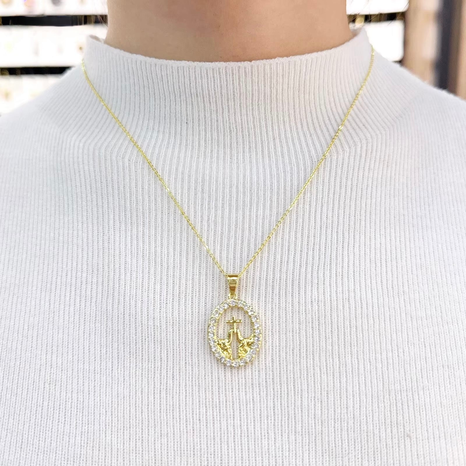 Gold Plated Wire Religious Pendent Necklace - Virgin Mary, 'Gratidão' and Cross