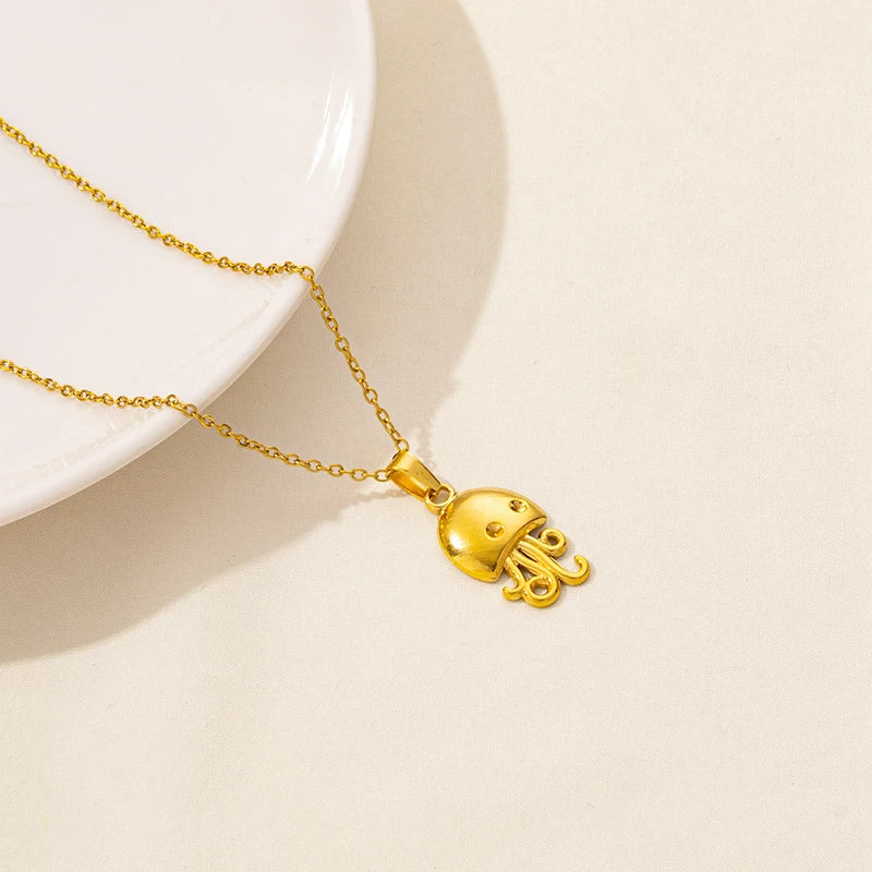 "Fauna Portuguesa" Necklaces