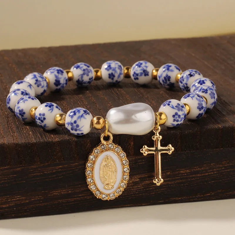 Ceramic and pearl bracelet