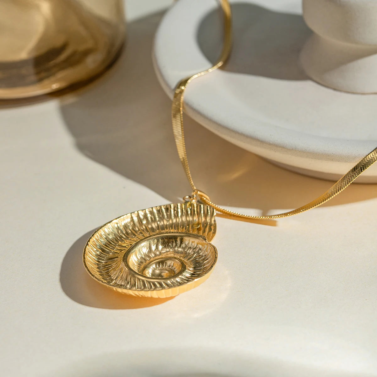 Concha Espiral Necklace