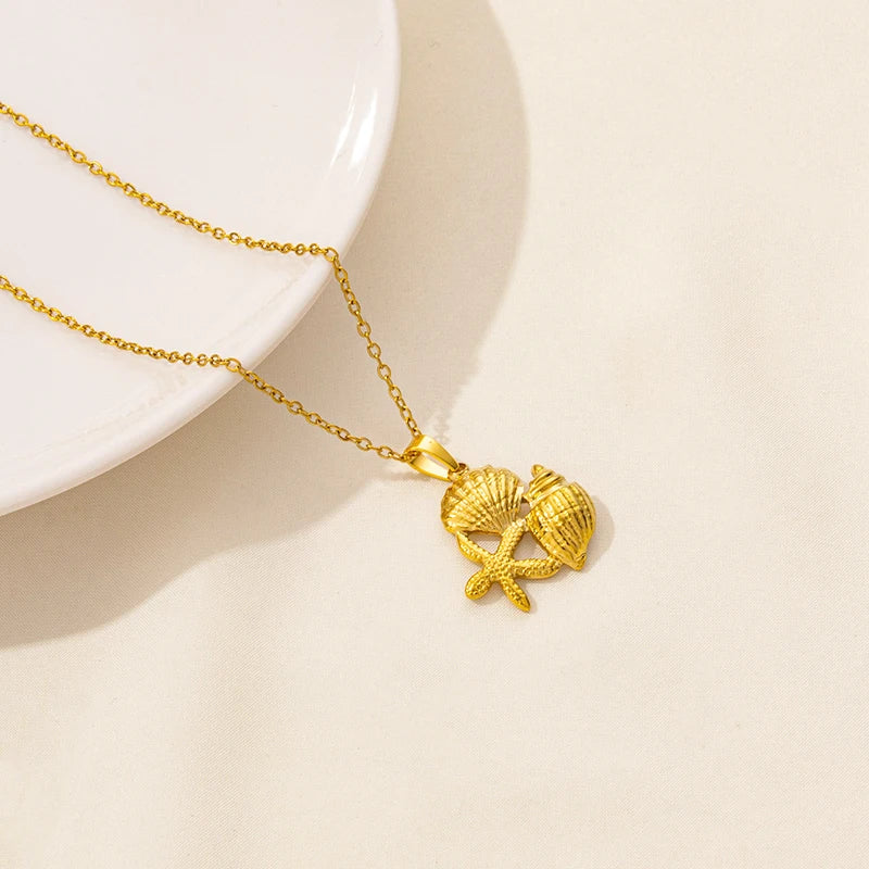 "Fauna Portuguesa" Necklaces