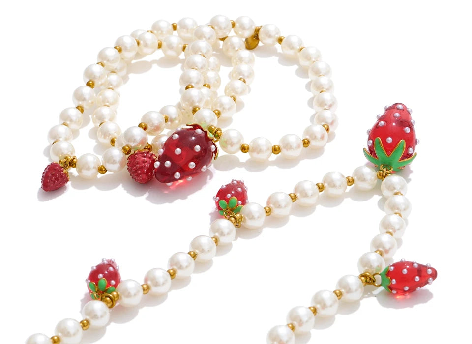 "Morangos com Açúcar" Necklace & Bracelet
