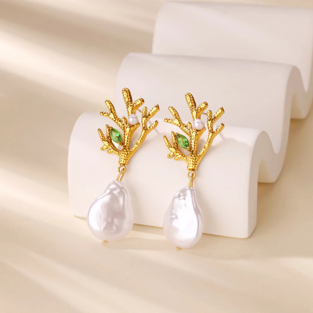 "Sussurro do Coral" Earrings