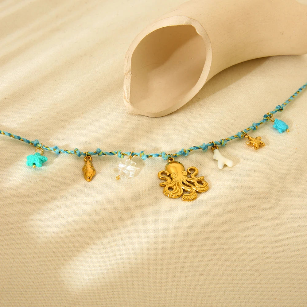 "8 Braços" Necklace