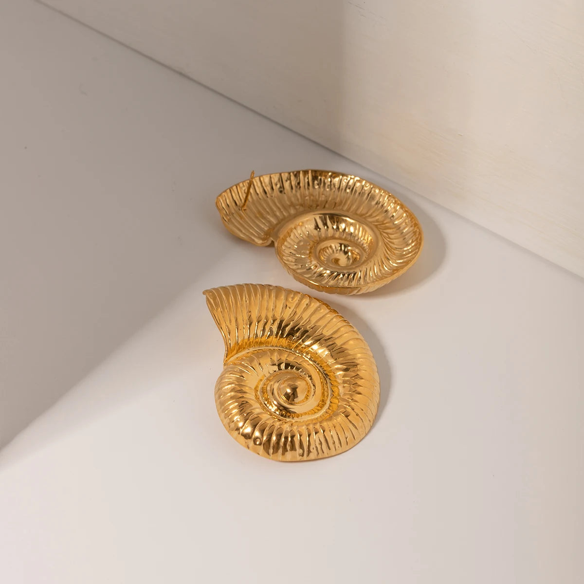 Chunky Conch Stud Earrings
