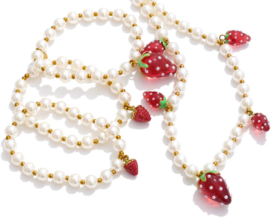 "Morangos com Açúcar" Necklace & Bracelet