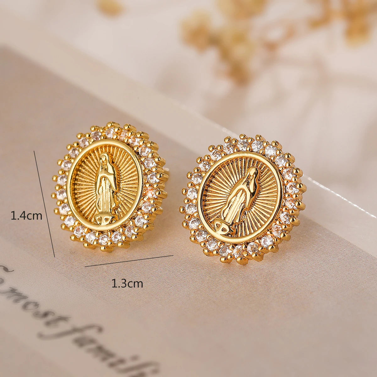 Heritage Earrings Gold Plated