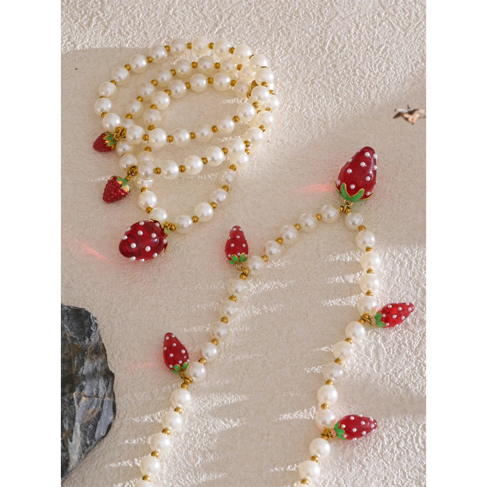 "Morangos com Açúcar" Necklace & Bracelet
